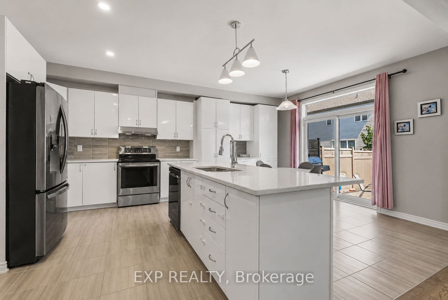 719 Cashmere Terrace, Barrhaven, Ottawa ON K2J 6M2 719 Cashmere Terrace, Barrhaven, Ottawa ON K2J 6M2