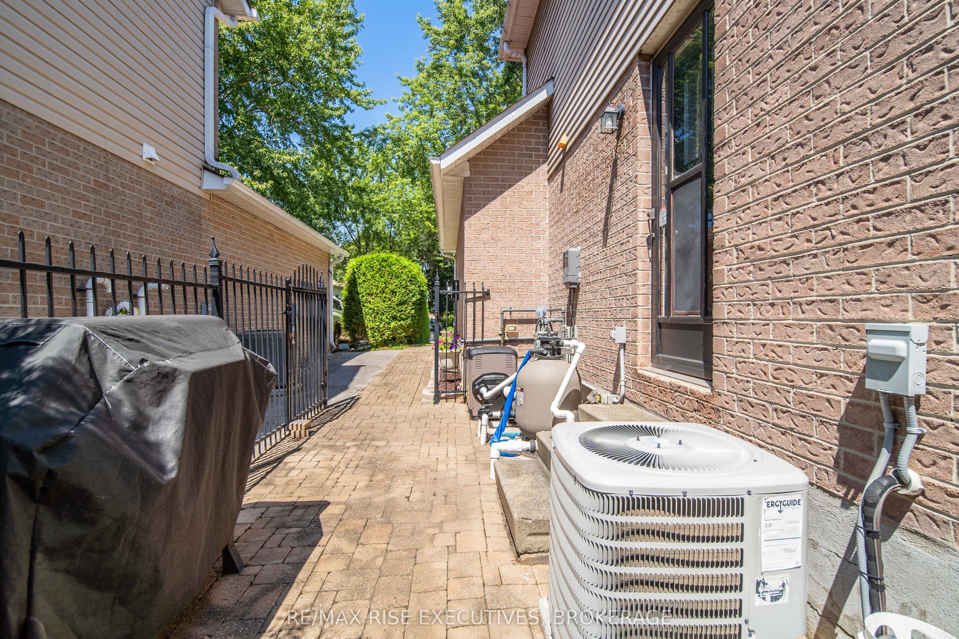 149 Grenadier Drive, Kingston, Frontenac ON K7K 6H1 149 Grenadier Drive, Kingston, Frontenac ON K7K 6H1