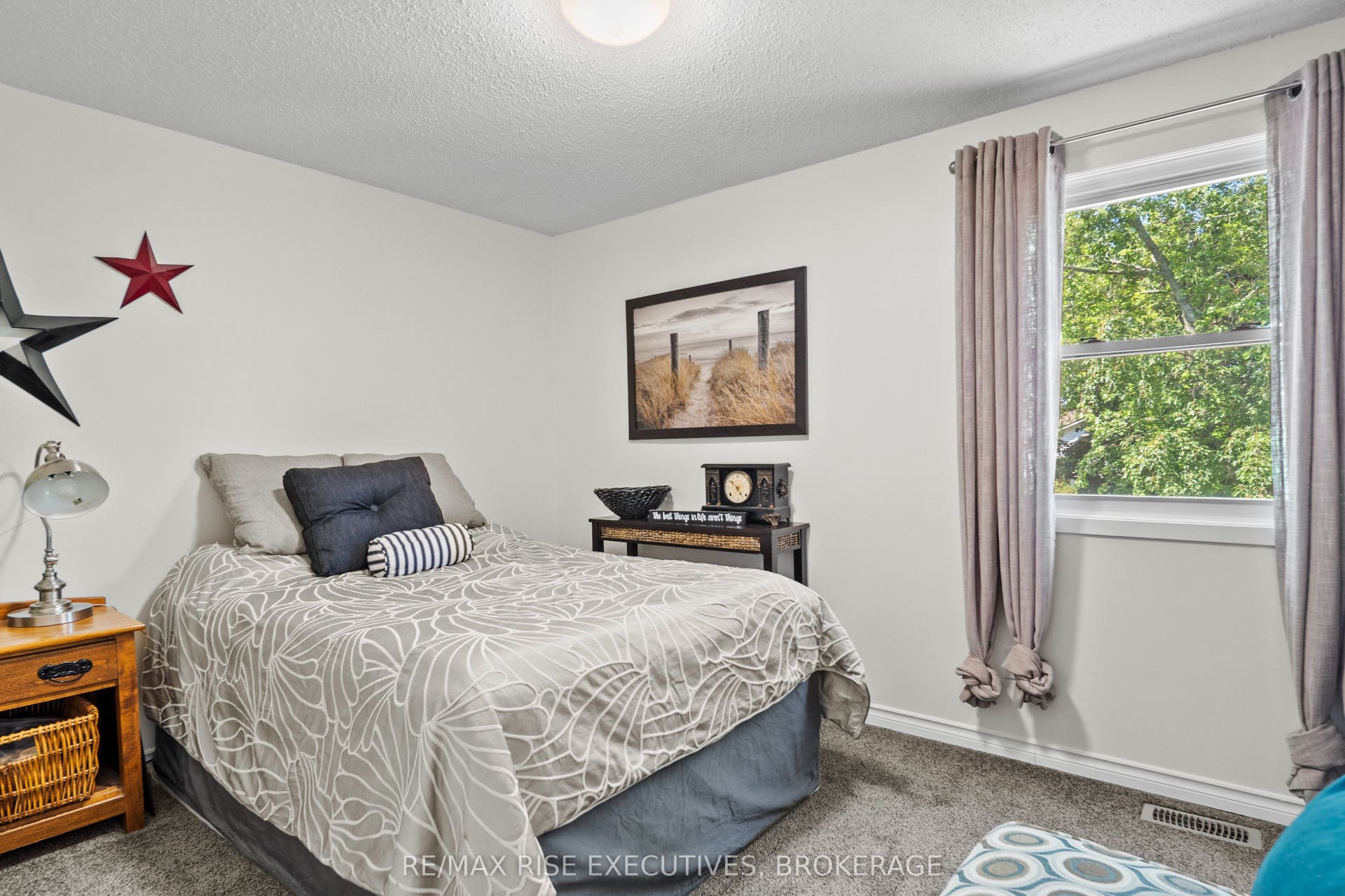 149 Grenadier Drive, Kingston, Frontenac ON K7K 6H1 149 Grenadier Drive, Kingston, Frontenac ON K7K 6H1
