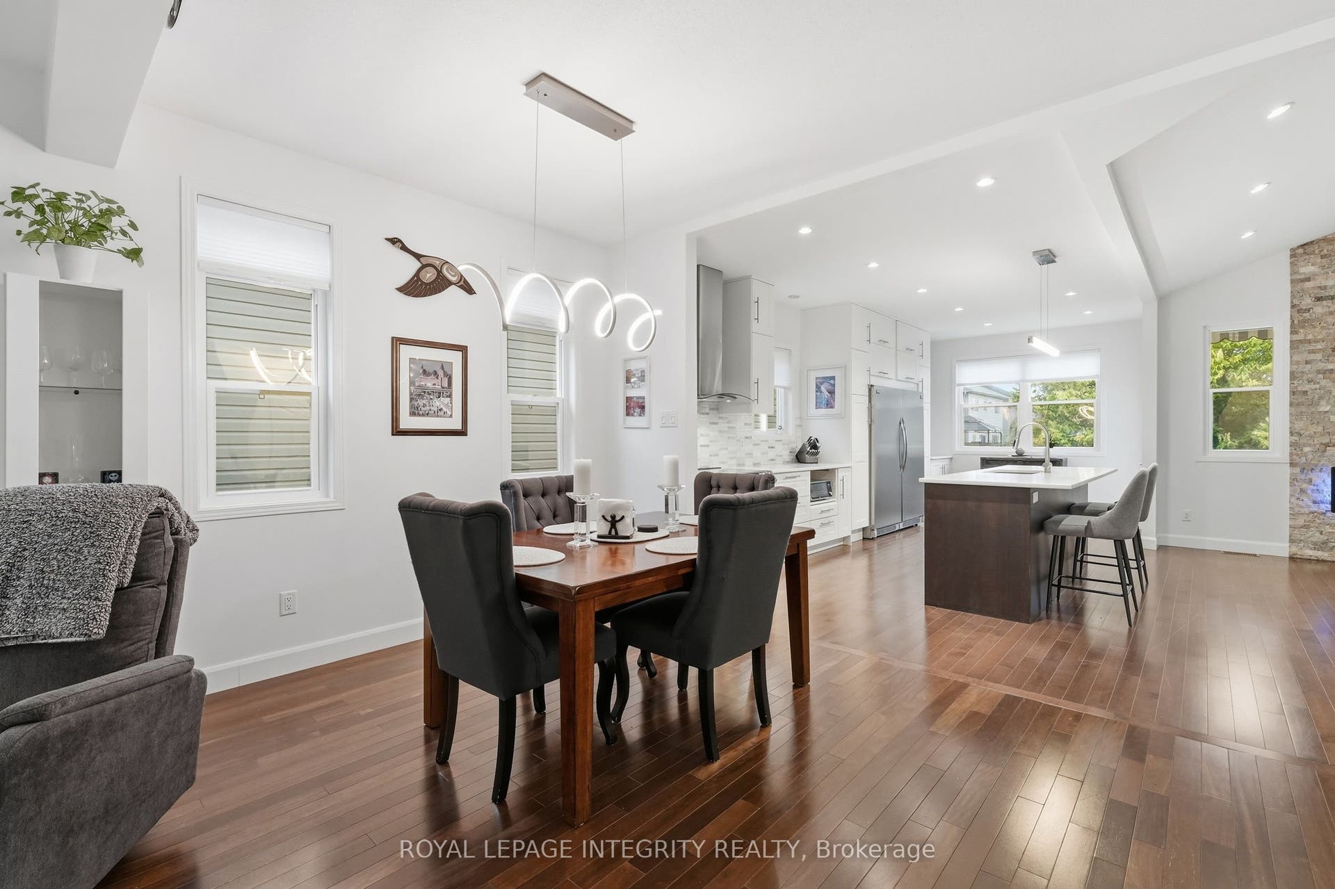 443 Landswood Way, Stittsville - Munster - Richmond, Ottawa ON K2S 0A4 443 Landswood Way, Stittsville - Munster - Richmond, Ottawa ON K2S 0A4