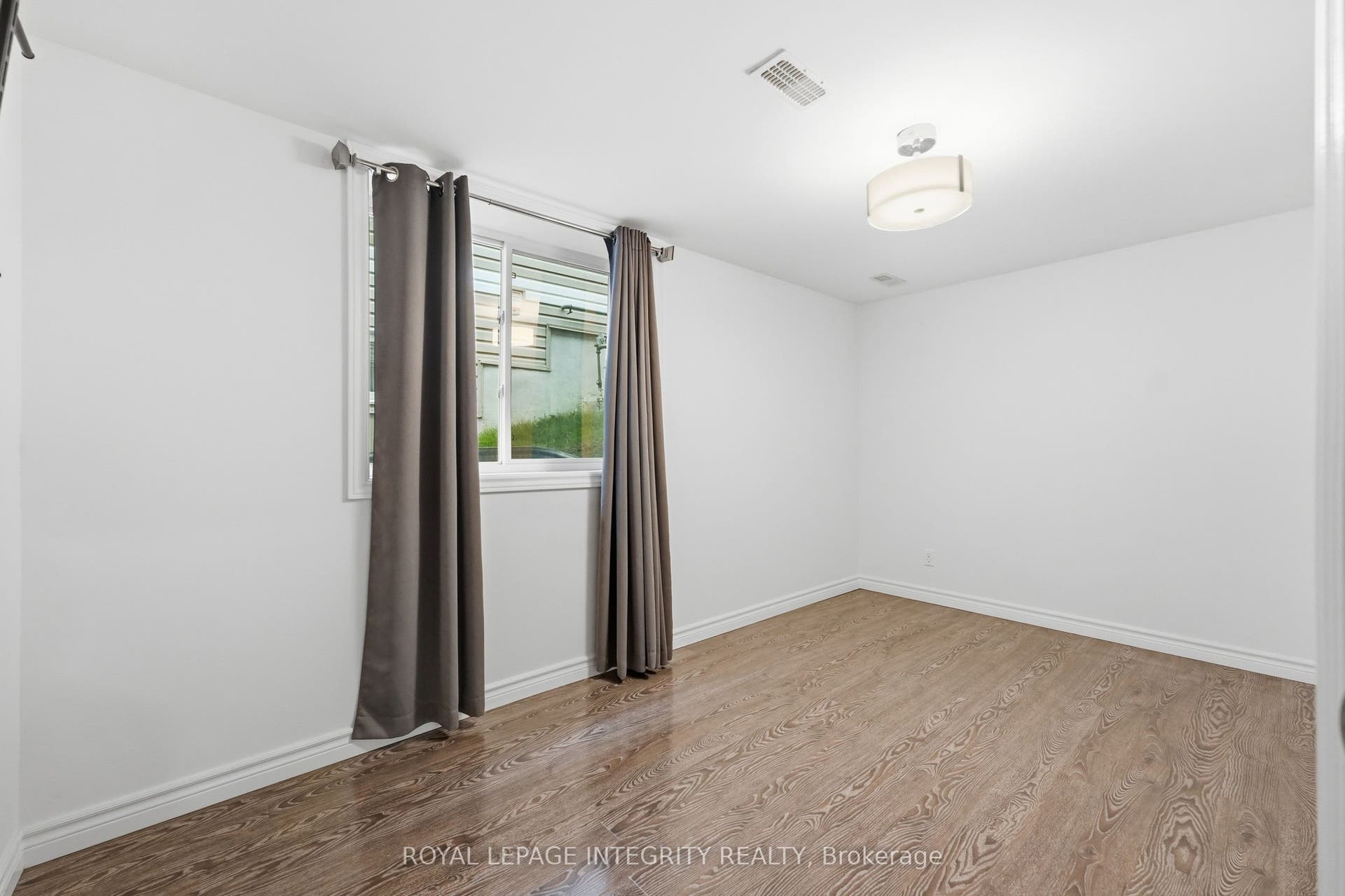 443 Landswood Way, Stittsville - Munster - Richmond, Ottawa ON K2S 0A4 443 Landswood Way, Stittsville - Munster - Richmond, Ottawa ON K2S 0A4