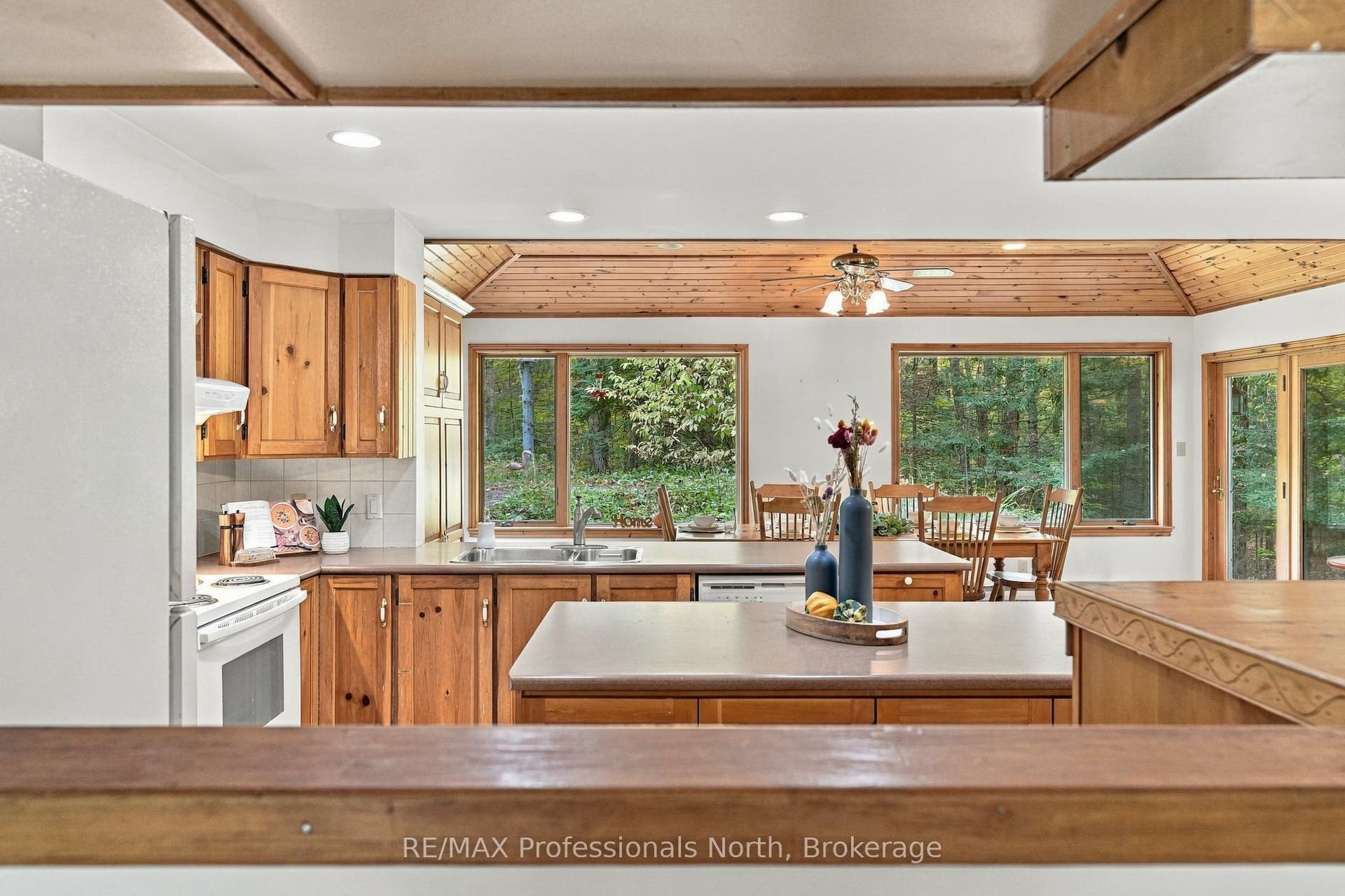 1164 Nicholls Road, Bracebridge, Muskoka ON P1L 0K7
