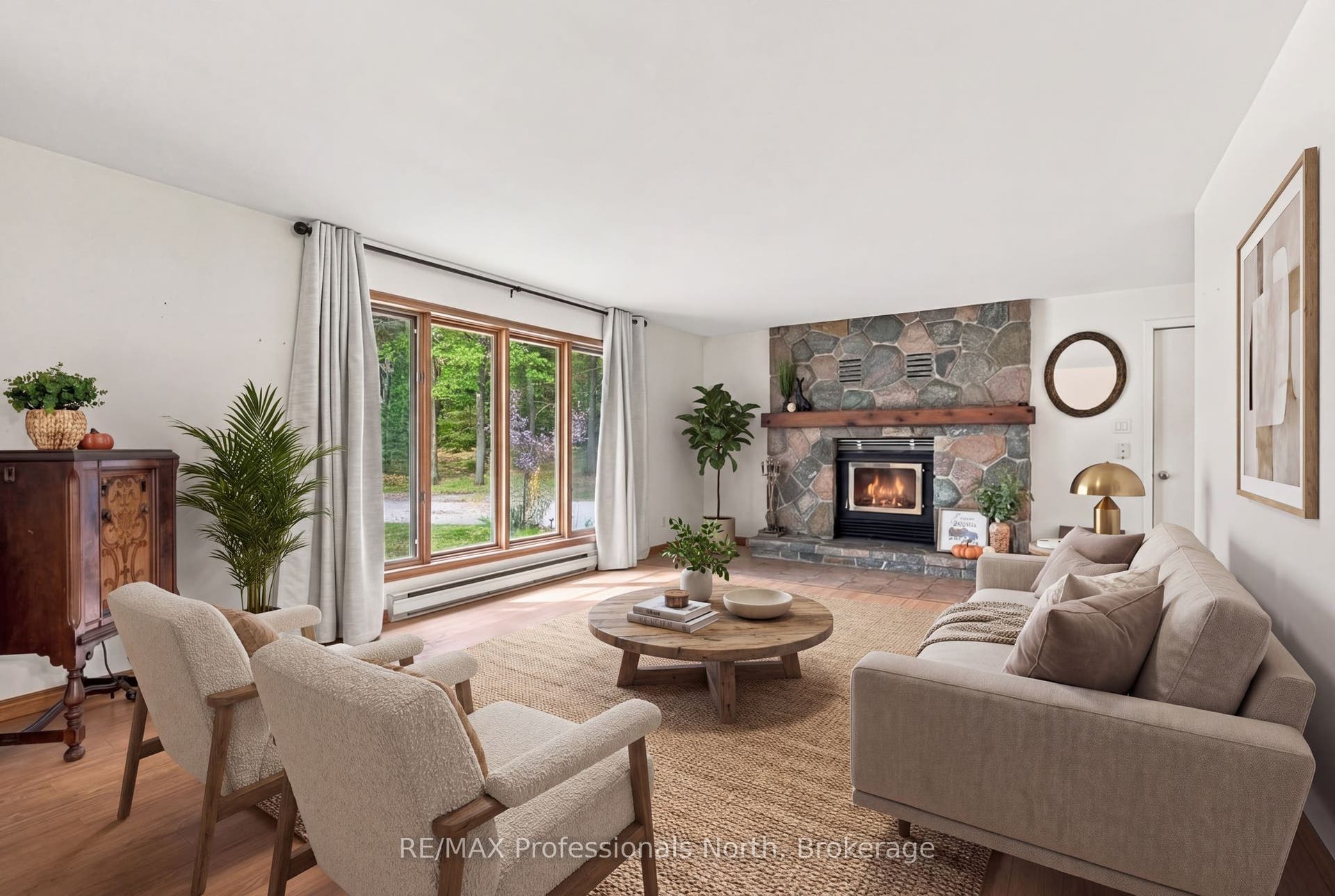 1164 Nicholls Road, Bracebridge, Muskoka ON P1L 0K7