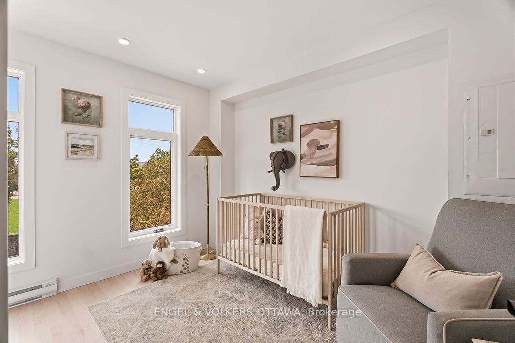 47 Fairmont Avenue, #A, West Centre Town, Ottawa ON K1Y 1X4 47 Fairmont Avenue, #A, West Centre Town, Ottawa ON K1Y 1X4
