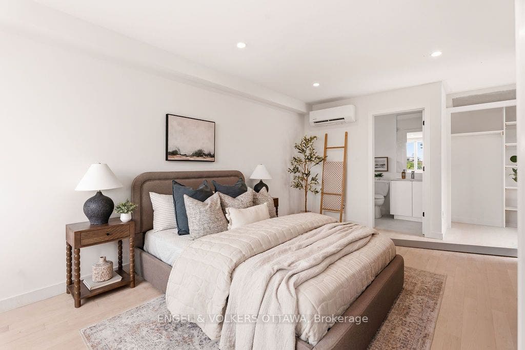 47 Fairmont Avenue, #A, West Centre Town, Ottawa ON K1Y 1X4 47 Fairmont Avenue, #A, West Centre Town, Ottawa ON K1Y 1X4