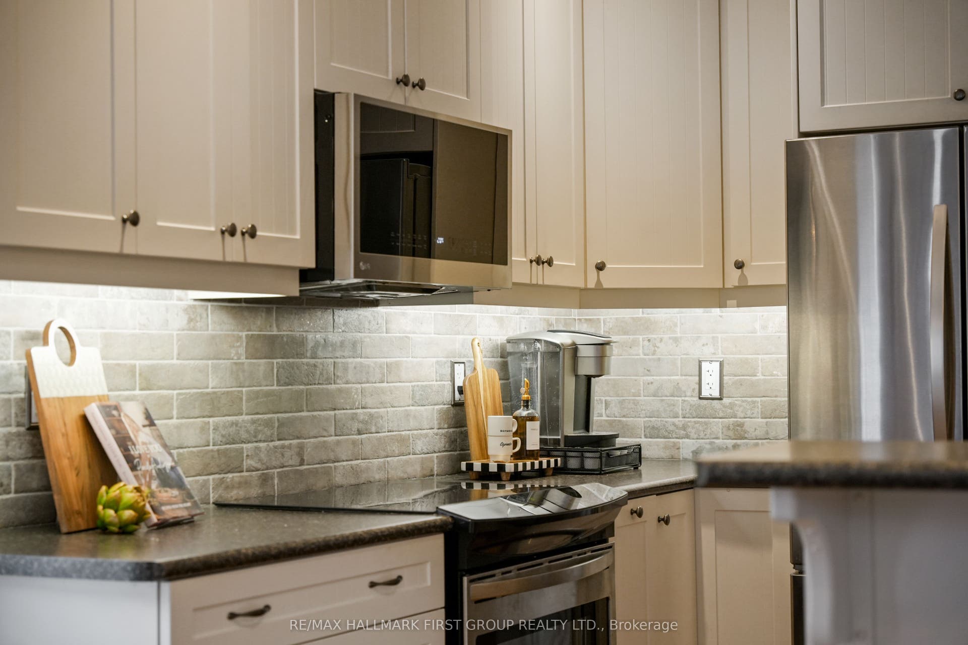 489 Foote Crescent, Cobourg, Northumberland ON K9A 0A4 489 Foote Crescent, Cobourg, Northumberland ON K9A 0A4
