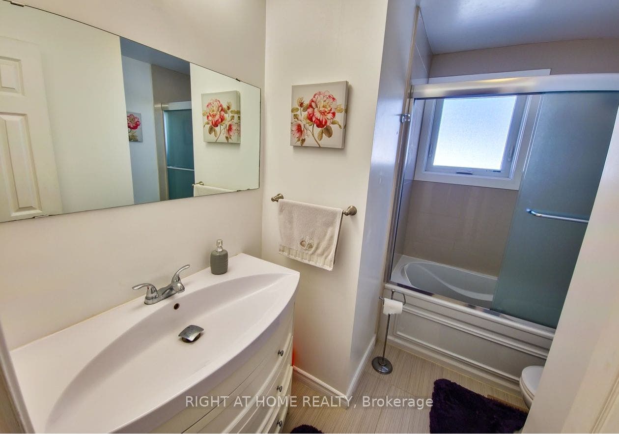 6080 Rivercrest Drive, Orleans - Convent Glen And Area, Ottawa ON K1C 5R2