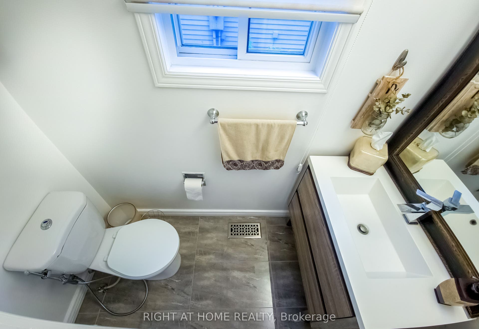 6080 Rivercrest Drive, Orleans - Convent Glen And Area, Ottawa ON K1C 5R2