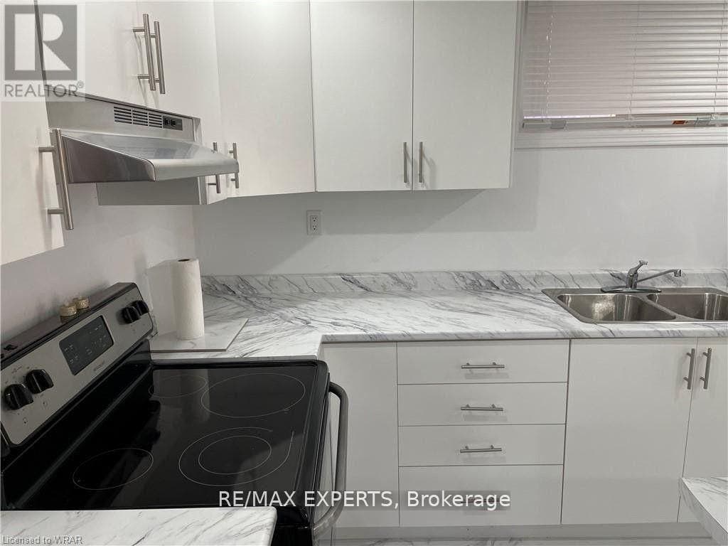 87 Newcastle Drive W, Kitchener, Waterloo ON N2R 1W4 87 Newcastle Drive W, Kitchener, Waterloo ON N2R 1W4