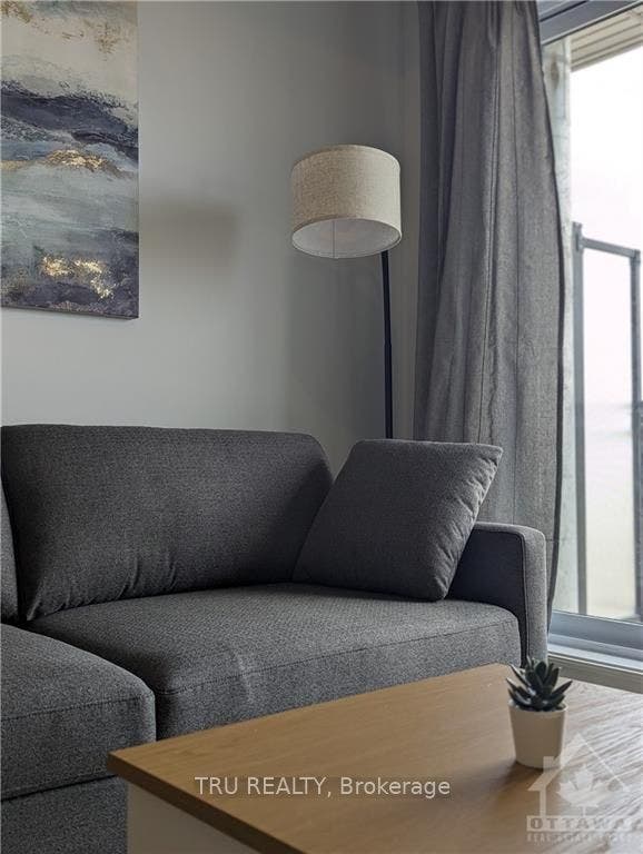 1350 HEMLOCK Road, #415, Manor Park - Cardinal Glen And Area, Ottawa ON K1K 5C2 1350 HEMLOCK Road, #415, Manor Park - Cardinal Glen And Area, Ottawa ON K1K 5C2