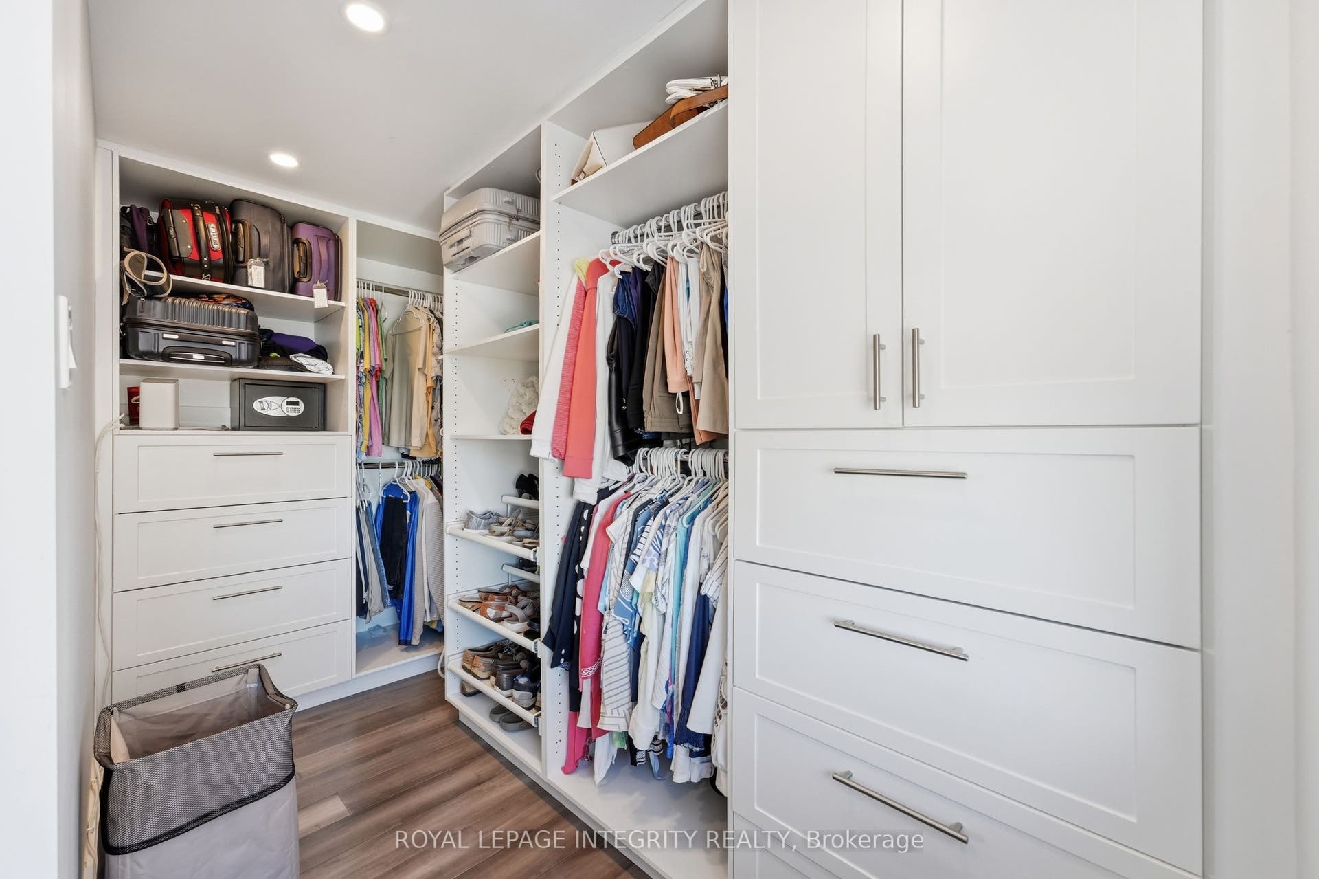 515 St Laurent Boulevard, #1210, Manor Park - Cardinal Glen And Area, Ottawa ON K1K 3X5 515 St Laurent Boulevard, #1210, Manor Park - Cardinal Glen And Area, Ottawa ON K1K 3X5