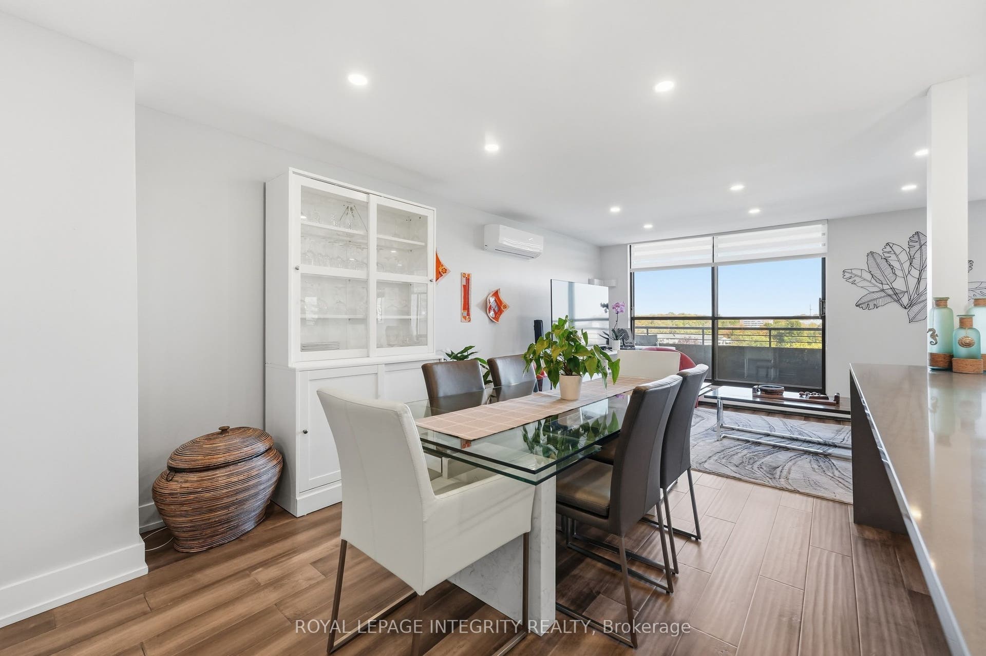515 St Laurent Boulevard, #1210, Manor Park - Cardinal Glen And Area, Ottawa ON K1K 3X5 515 St Laurent Boulevard, #1210, Manor Park - Cardinal Glen And Area, Ottawa ON K1K 3X5