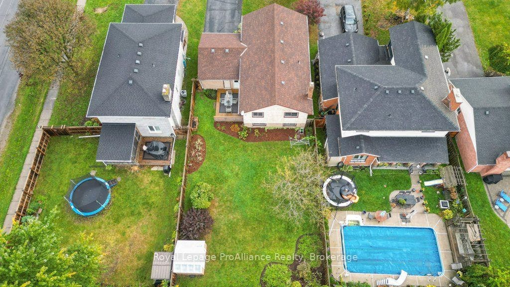 21 Forrester Court, Belleville, Hastings ON K8P 5C4