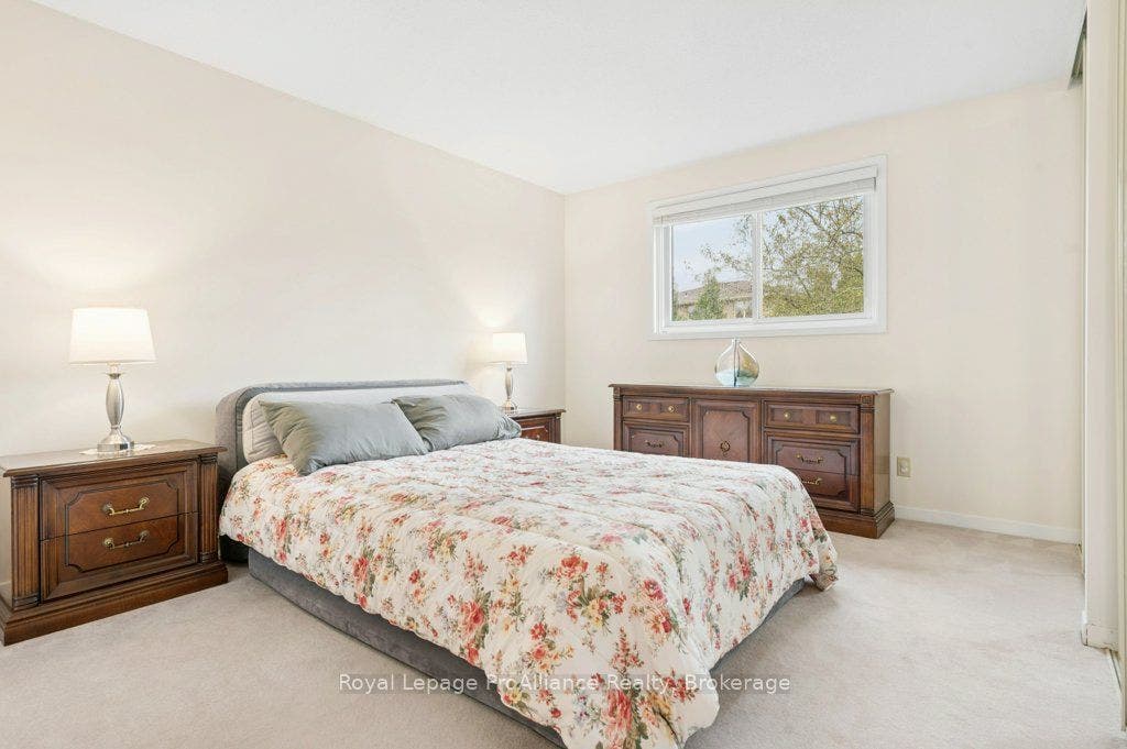 21 Forrester Court, Belleville, Hastings ON K8P 5C4