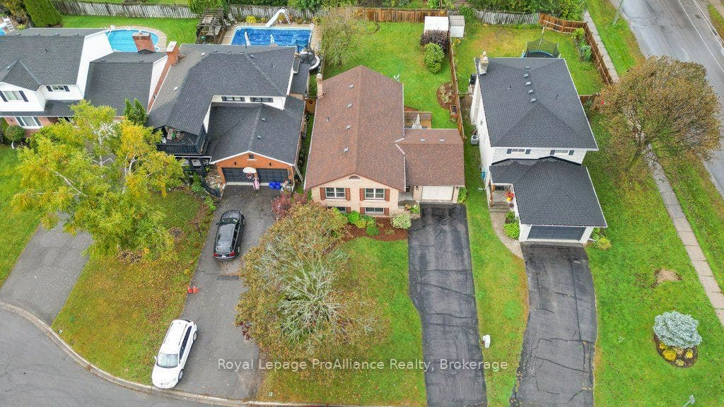 21 Forrester Court, Belleville, Hastings ON K8P 5C4