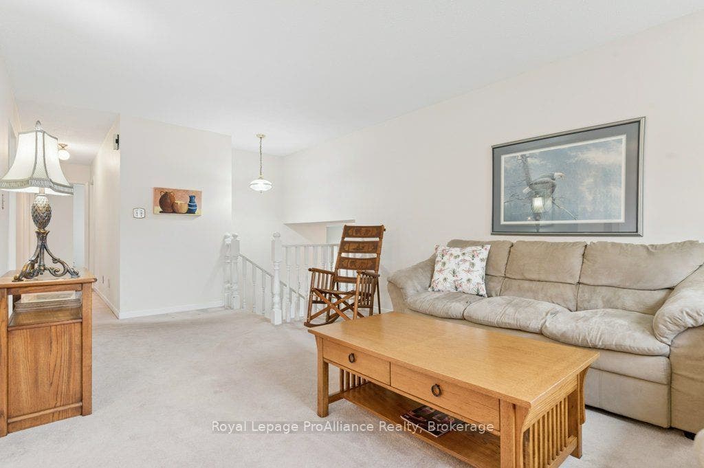 21 Forrester Court, Belleville, Hastings ON K8P 5C4