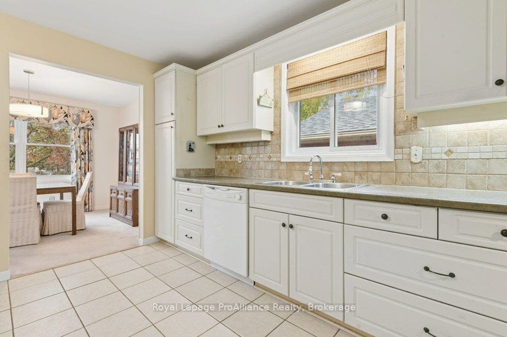 21 Forrester Court, Belleville, Hastings ON K8P 5C4