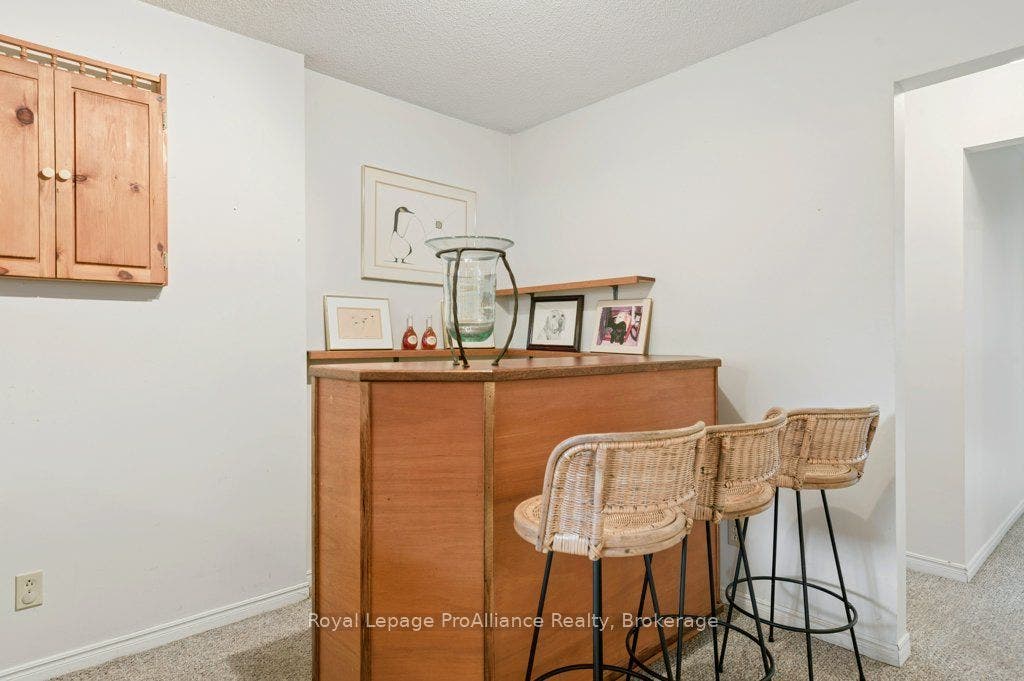 21 Forrester Court, Belleville, Hastings ON K8P 5C4