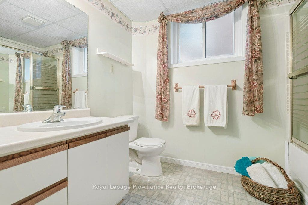 21 Forrester Court, Belleville, Hastings ON K8P 5C4