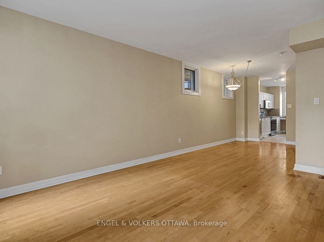 103 Third Avenue, #A, Glebe - Ottawa East And Area, Ottawa ON K1S 2J7