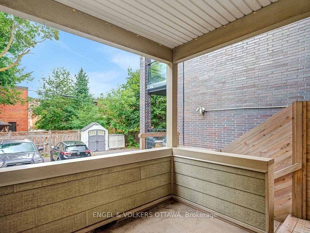 103 Third Avenue, #A, Glebe - Ottawa East And Area, Ottawa ON K1S 2J7