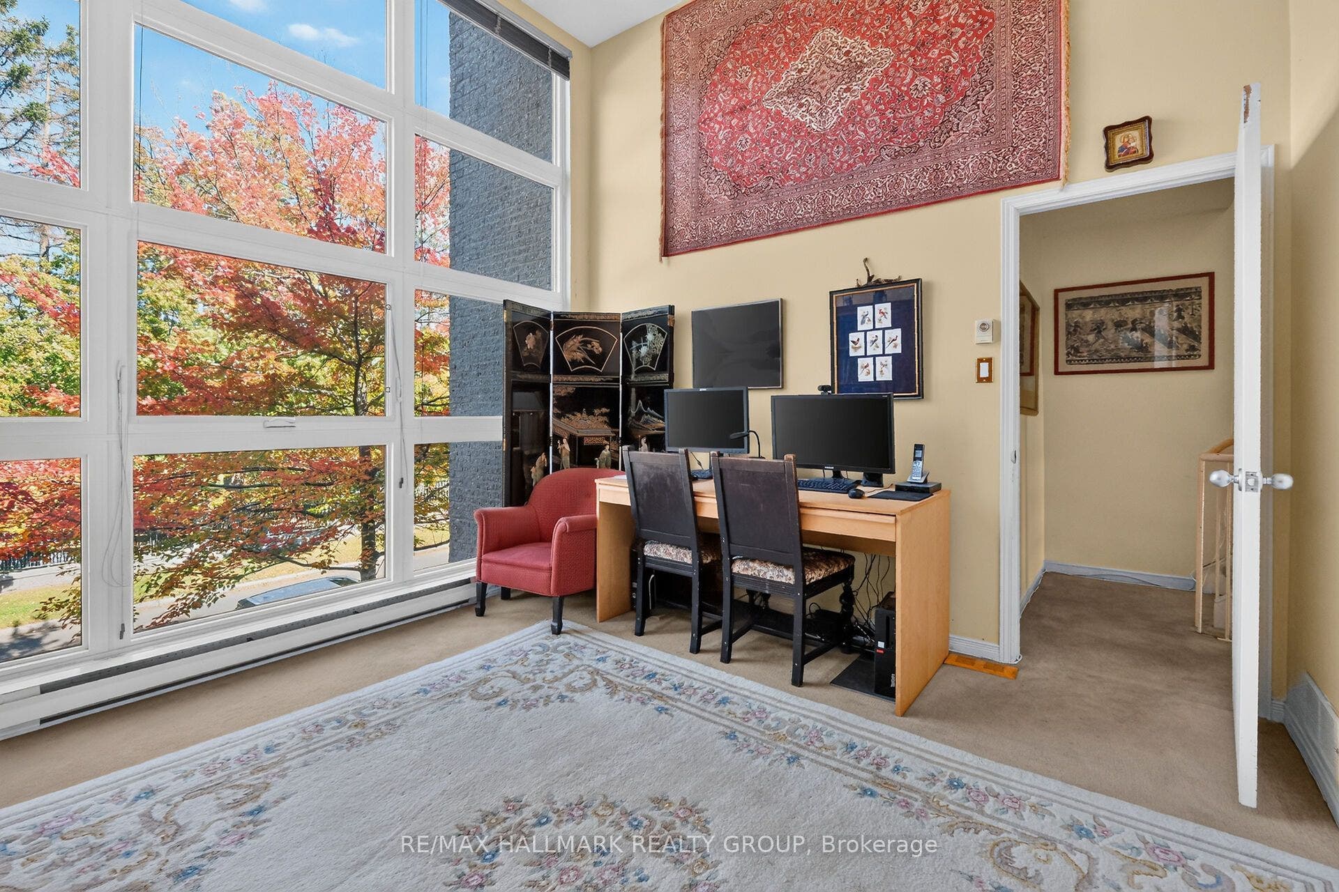 121 Mackay Street, #2, New Edinburgh - Lindenlea, Ottawa ON K1M 2B4 121 Mackay Street, #2, New Edinburgh - Lindenlea, Ottawa ON K1M 2B4