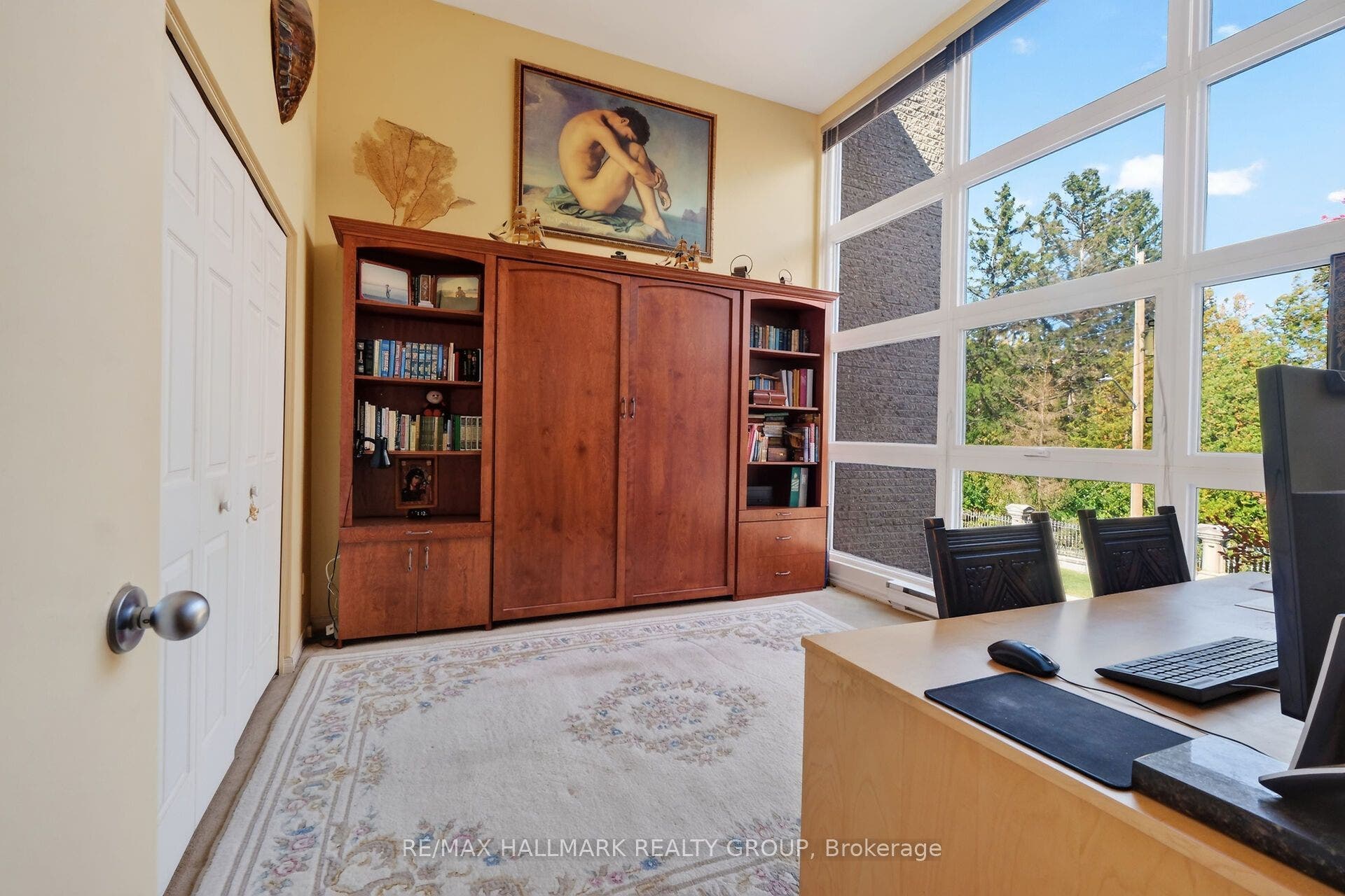 121 Mackay Street, #2, New Edinburgh - Lindenlea, Ottawa ON K1M 2B4 121 Mackay Street, #2, New Edinburgh - Lindenlea, Ottawa ON K1M 2B4