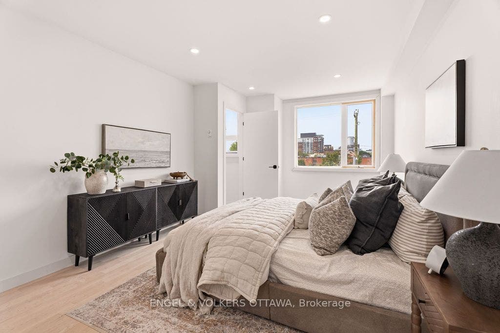 51 Fairmont Avenue, #A, West Centre Town, Ottawa ON K1Y 1X4 51 Fairmont Avenue, #A, West Centre Town, Ottawa ON K1Y 1X4