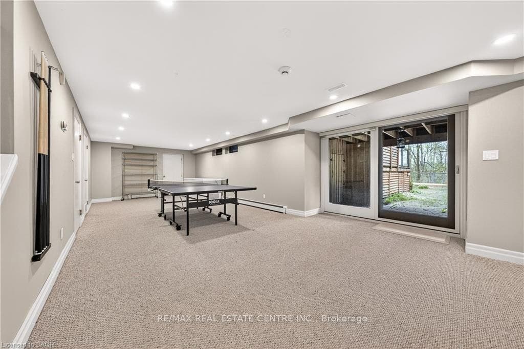 6703 Wellington 34 Road, Puslinch, Wellington ON N3C 2V4