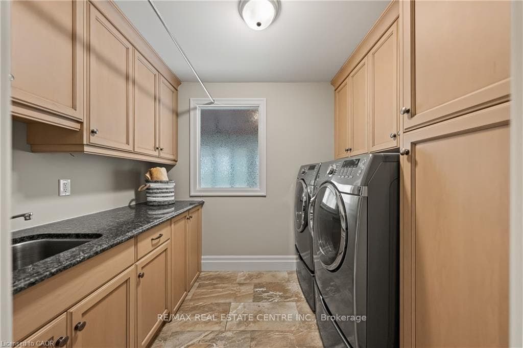 6703 Wellington 34 Road, Puslinch, Wellington ON N3C 2V4