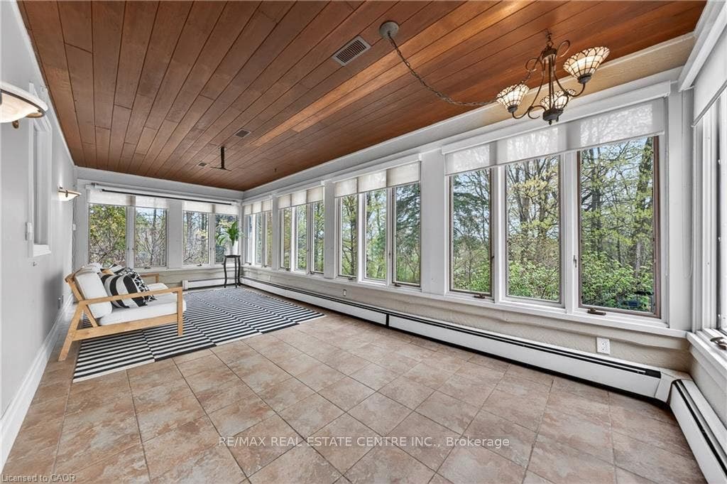 6703 Wellington 34 Road, Puslinch, Wellington ON N3C 2V4