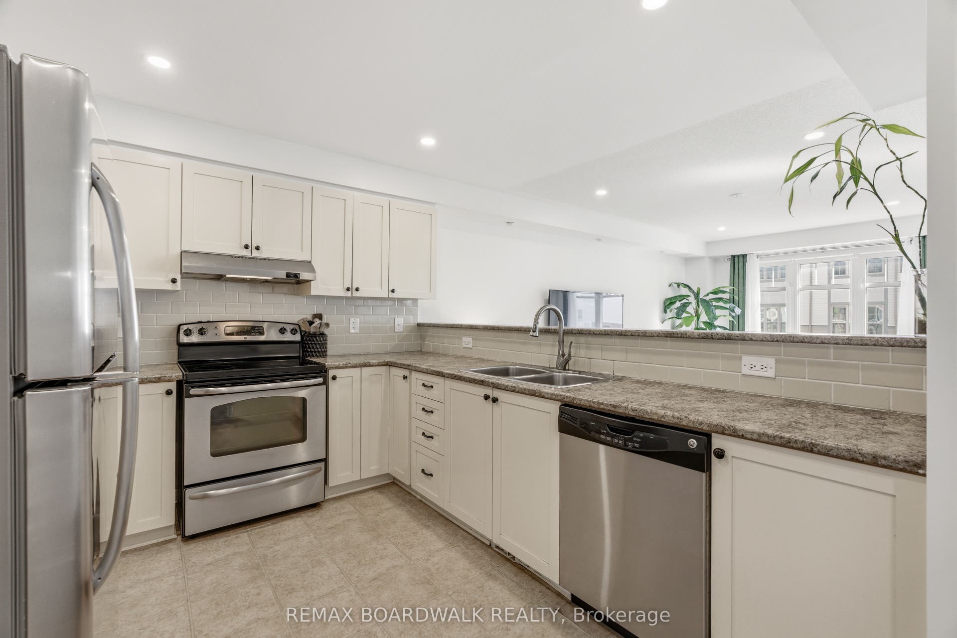 Overlooks Living / Dining