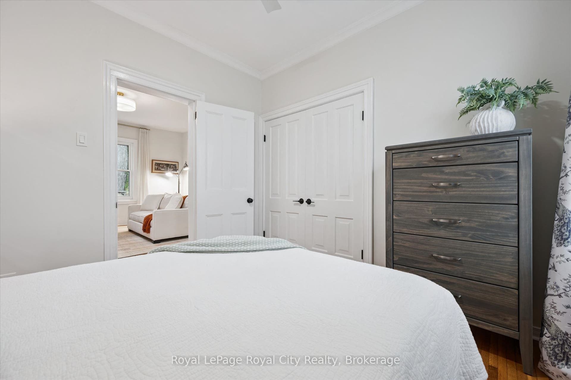 164 King Street, Guelph, Wellington ON N1E 4R1