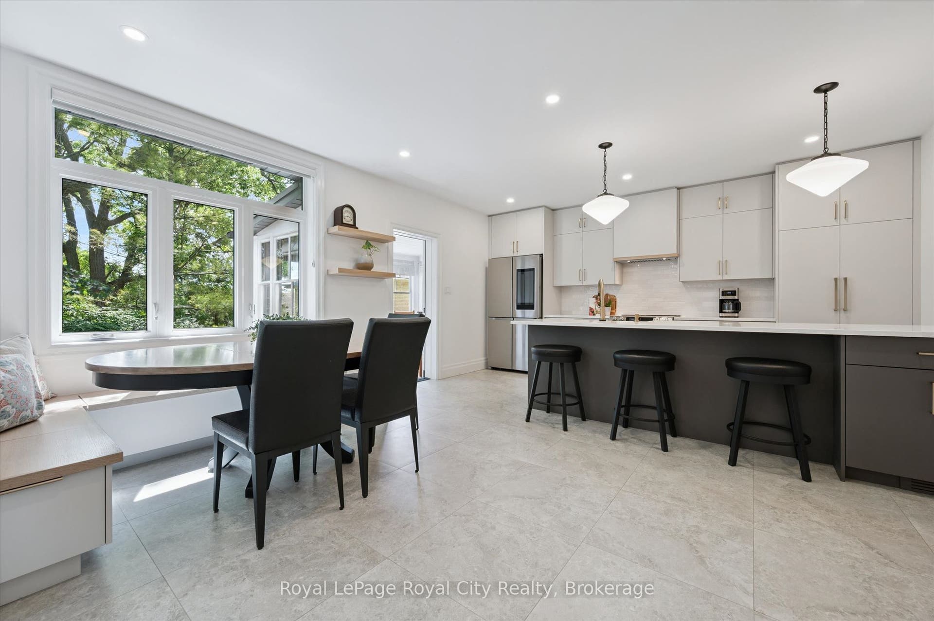 164 King Street, Guelph, Wellington ON N1E 4R1