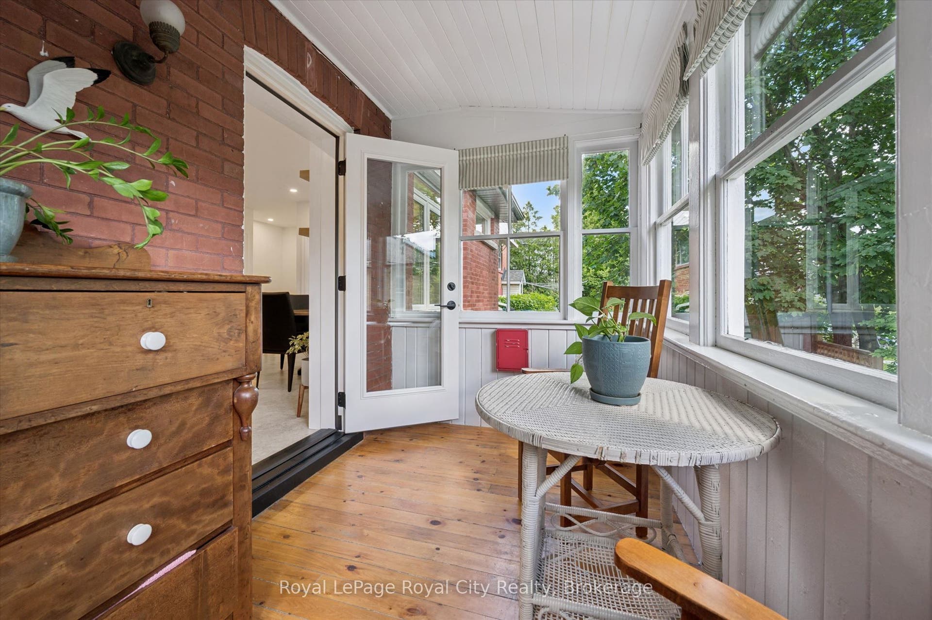 164 King Street, Guelph, Wellington ON N1E 4R1