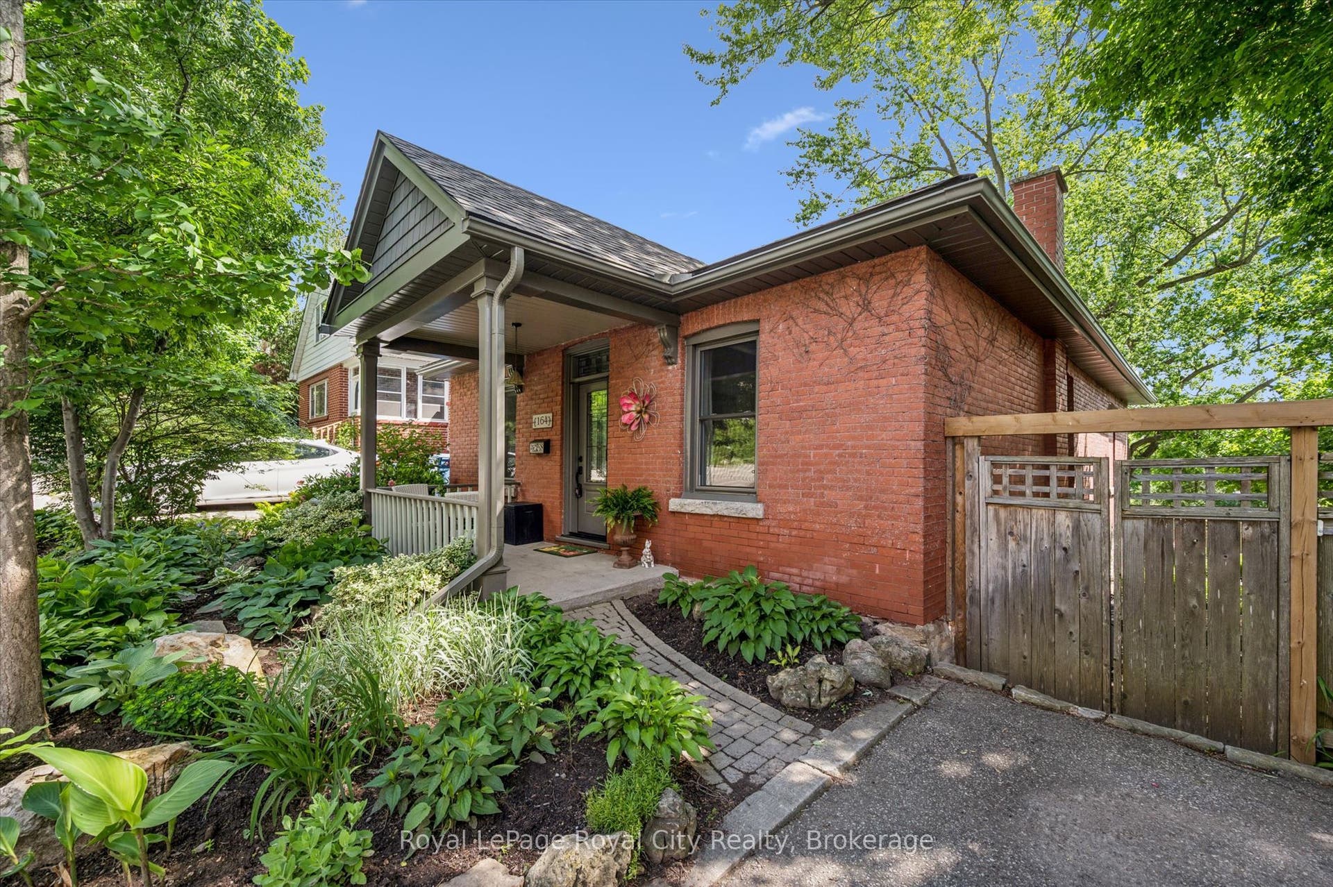164 King Street, Guelph, Wellington ON N1E 4R1