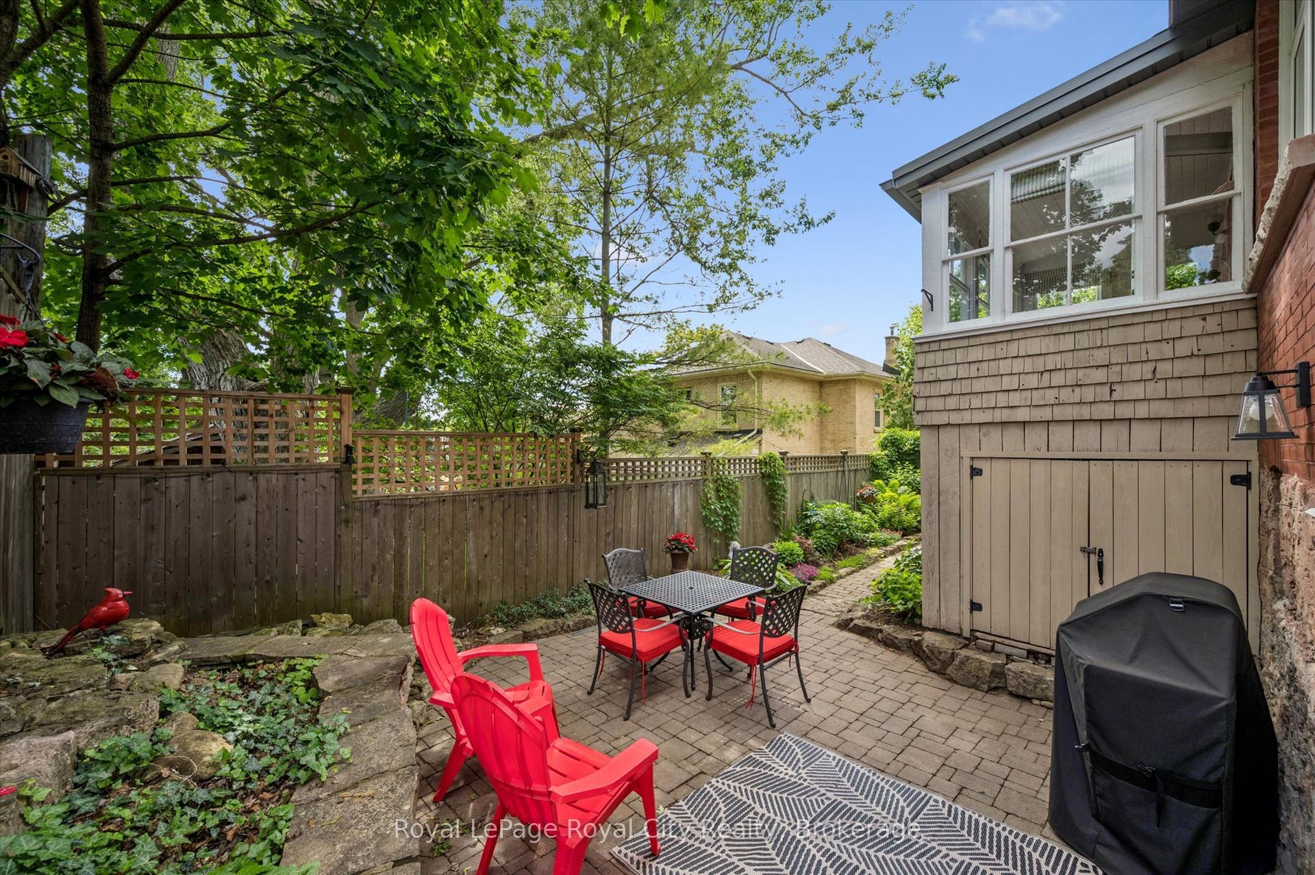 164 King Street, Guelph, Wellington ON N1E 4R1