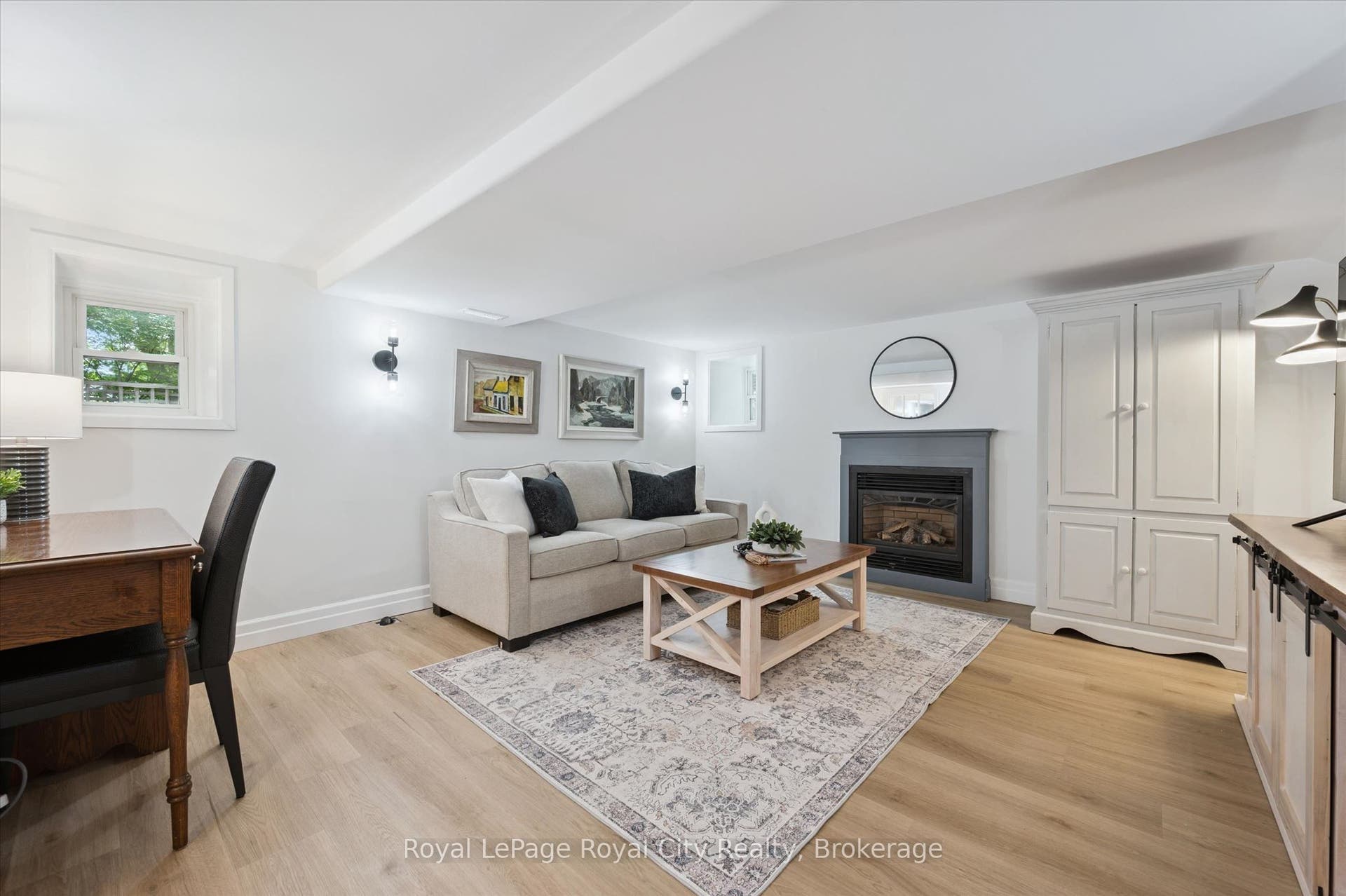164 King Street, Guelph, Wellington ON N1E 4R1
