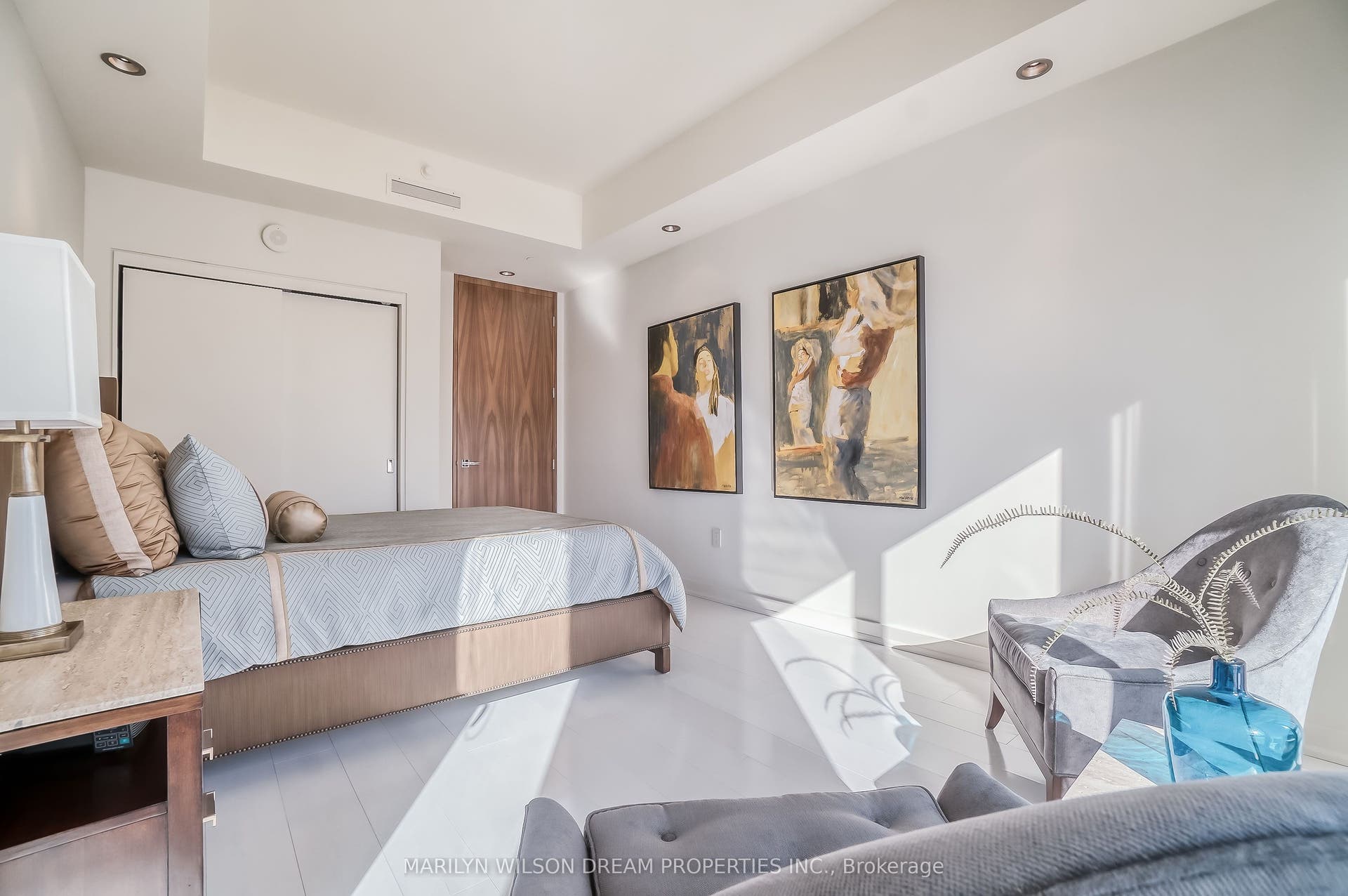 90 George Street, #1701, Lower Town - Sandy Hill, Ottawa ON K1N 0A8 90 George Street, #1701, Lower Town - Sandy Hill, Ottawa ON K1N 0A8