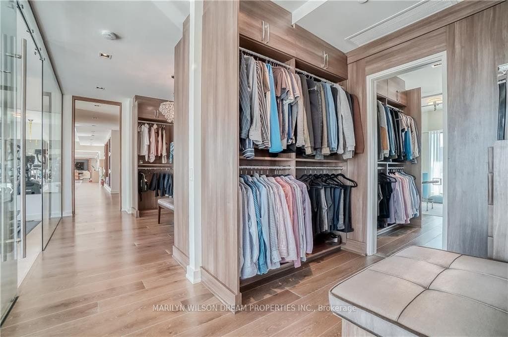 90 George Street, #1701, Lower Town - Sandy Hill, Ottawa ON K1N 0A8 90 George Street, #1701, Lower Town - Sandy Hill, Ottawa ON K1N 0A8