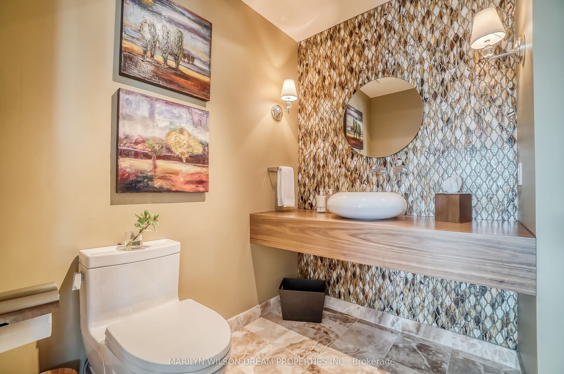 90 George Street, #1701, Lower Town - Sandy Hill, Ottawa ON K1N 0A8 90 George Street, #1701, Lower Town - Sandy Hill, Ottawa ON K1N 0A8
