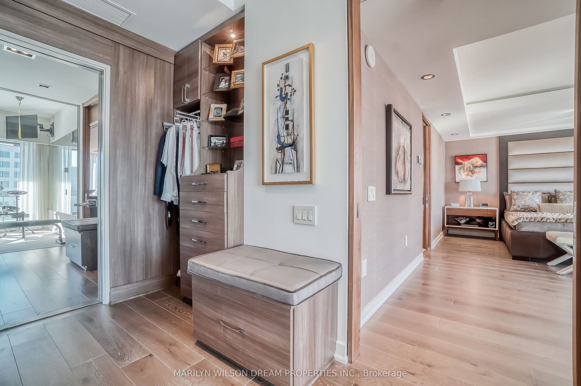90 George Street, #1701, Lower Town - Sandy Hill, Ottawa ON K1N 0A8 90 George Street, #1701, Lower Town - Sandy Hill, Ottawa ON K1N 0A8