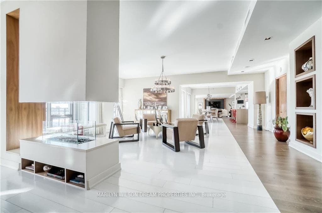90 George Street, #1701, Lower Town - Sandy Hill, Ottawa ON K1N 0A8 90 George Street, #1701, Lower Town - Sandy Hill, Ottawa ON K1N 0A8