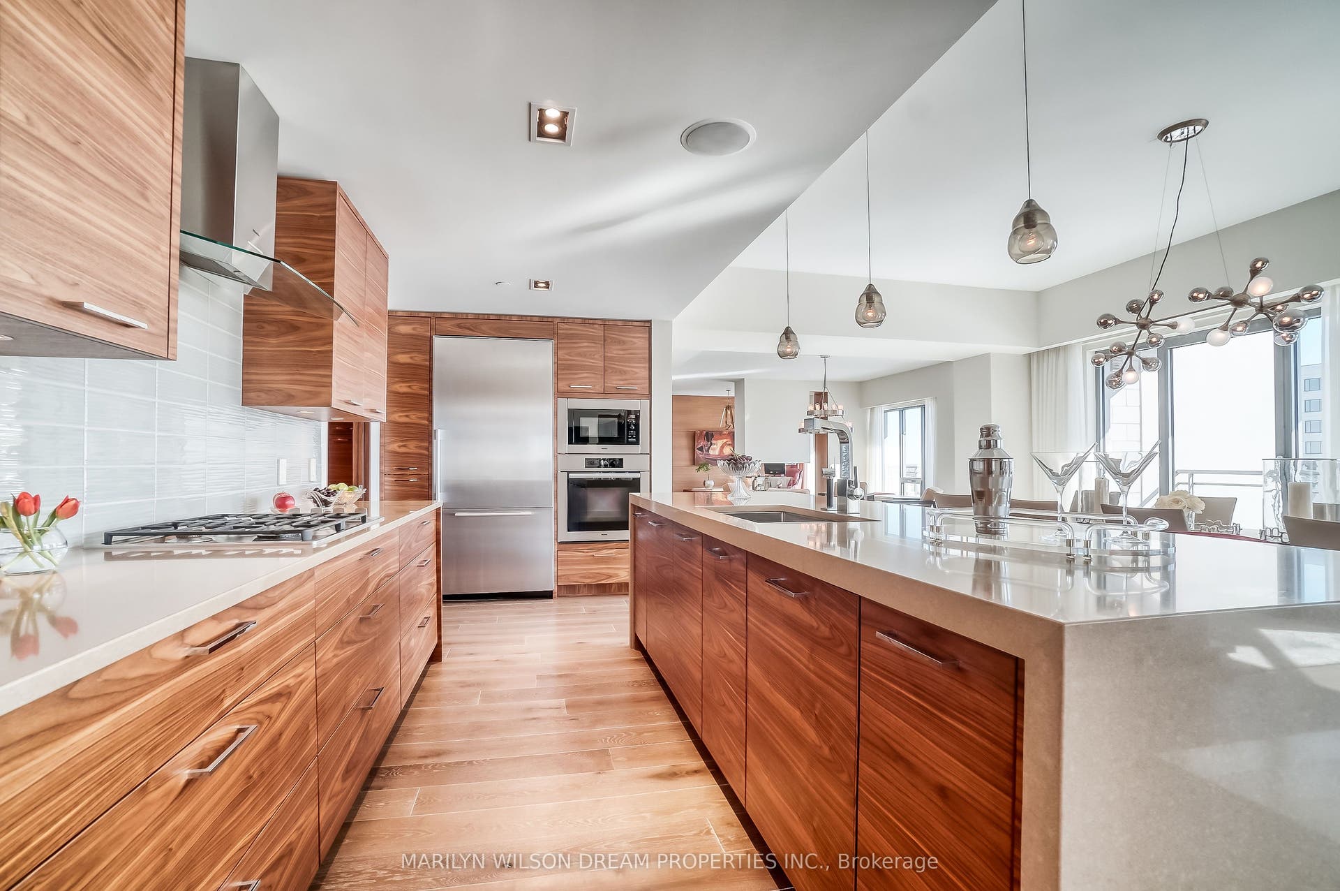 90 George Street, #1701, Lower Town - Sandy Hill, Ottawa ON K1N 0A8 90 George Street, #1701, Lower Town - Sandy Hill, Ottawa ON K1N 0A8