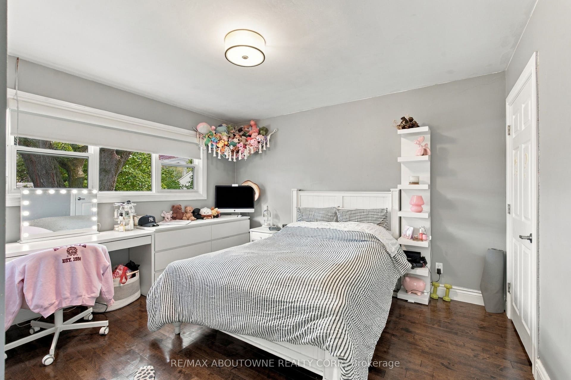 617 Scenic Drive, Hamilton, Hamilton ON L9C 1H2