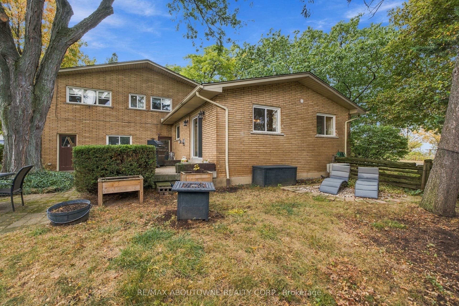 617 Scenic Drive, Hamilton, Hamilton ON L9C 1H2
