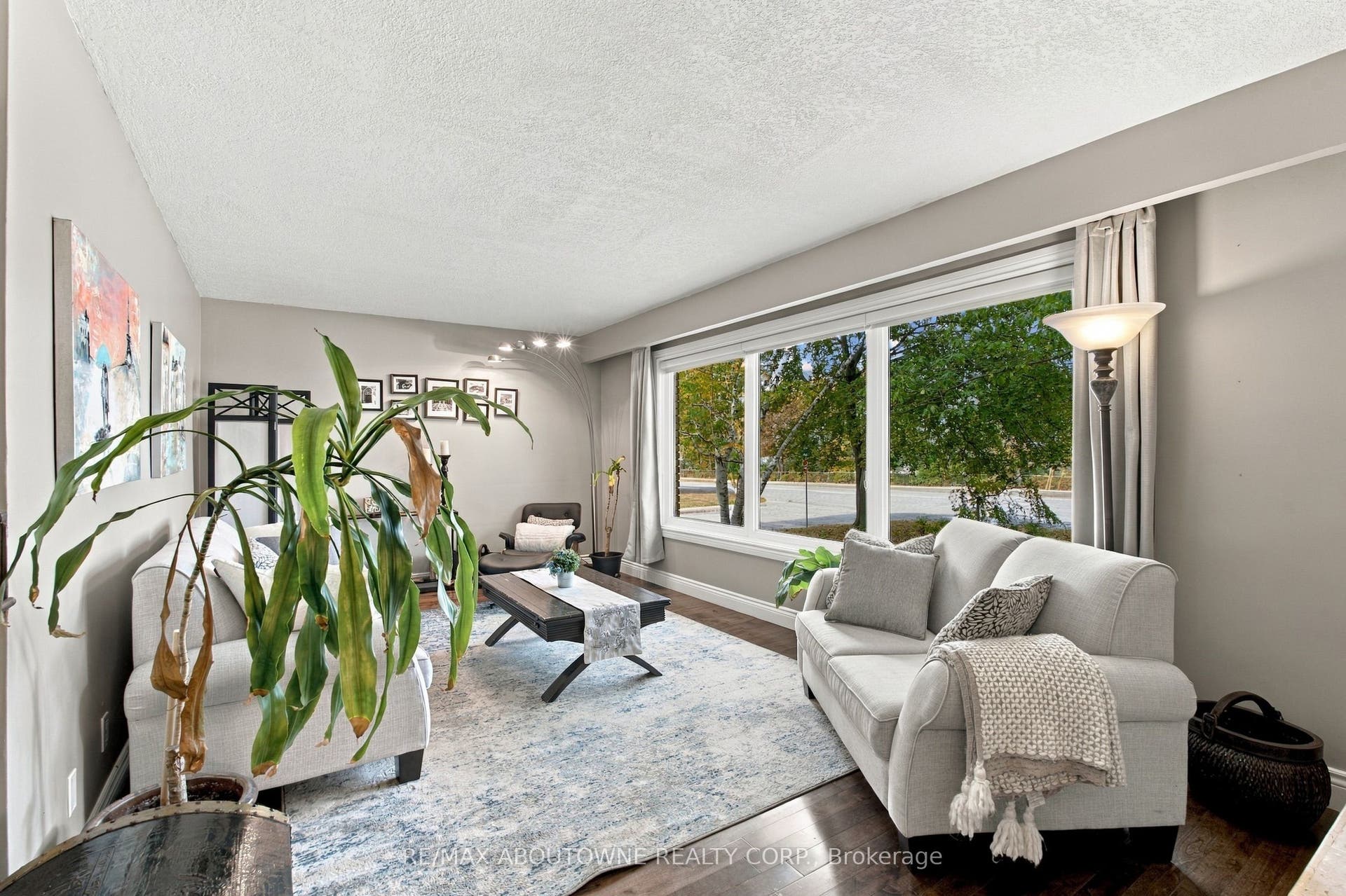 617 Scenic Drive, Hamilton, Hamilton ON L9C 1H2