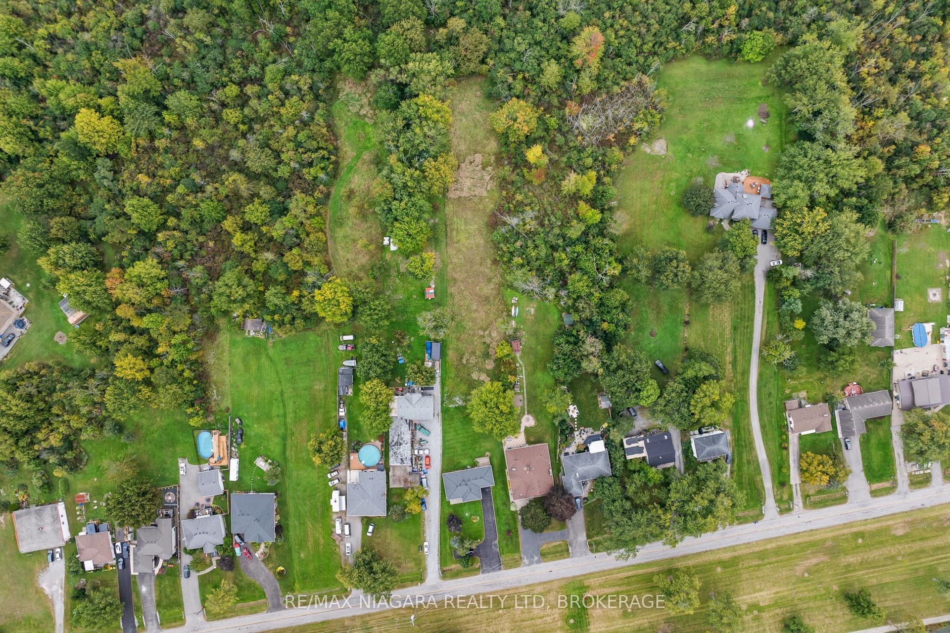 256 Kingsway Street, Welland, Niagara ON L3B 3N9