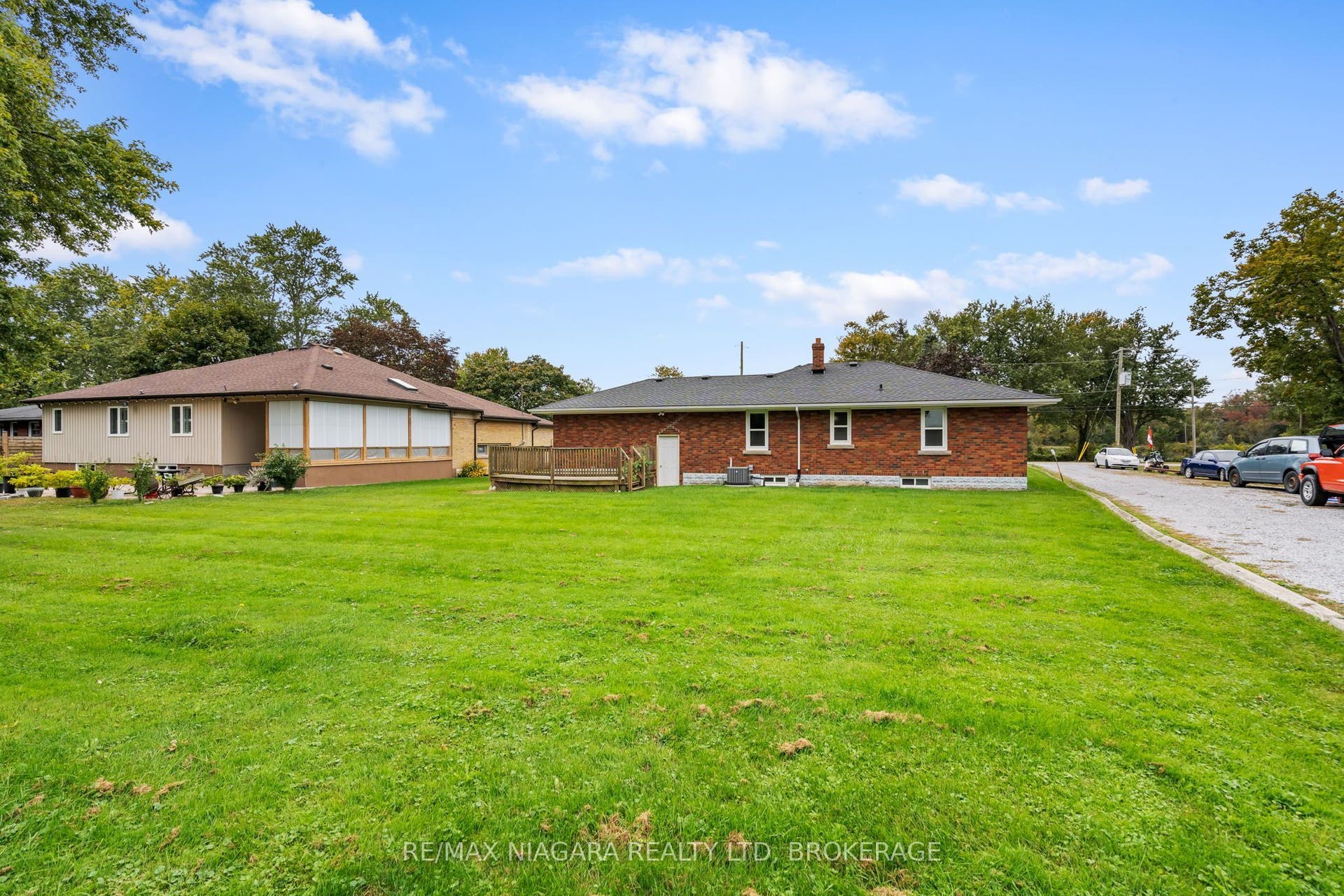 256 Kingsway Street, Welland, Niagara ON L3B 3N9