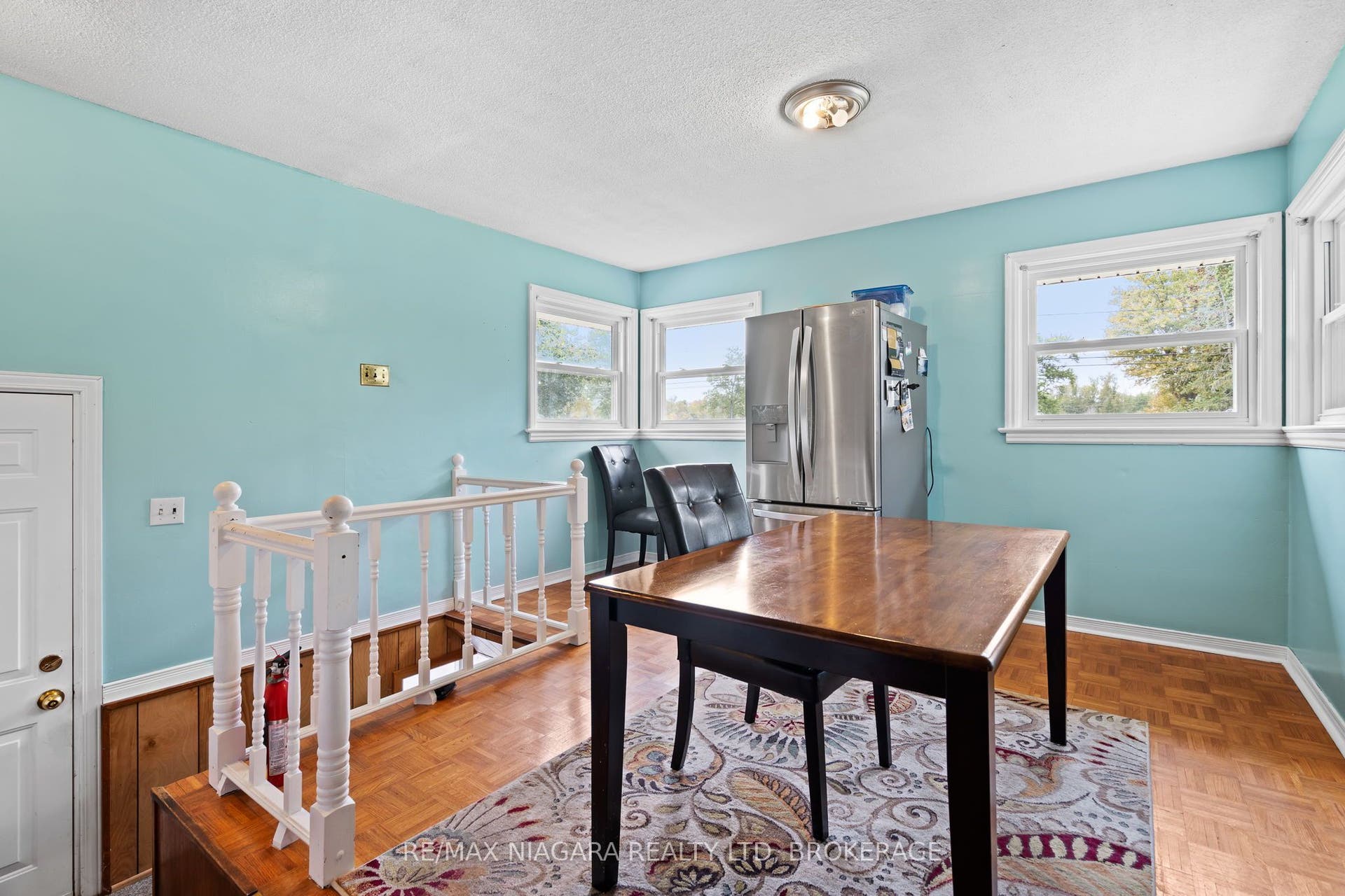 256 Kingsway Street, Welland, Niagara ON L3B 3N9